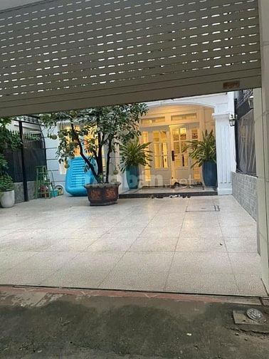 Cc mời thuê BT Liêu Giai- Văn Cao Dt200m2 oto x4,5T đẹp ở KD 55 tr/1th