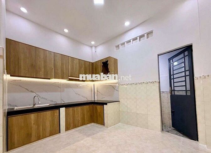TÀI CHÍNH 6 TỶ NHÀ PHẠM VĂN CHÍ QUẬN 6 P BÌNH TIÊN 4M X 9M HƯỚNG BẮC