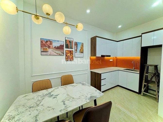 Bán Nhà Trương Định, Hoàng Mai 35m, 4 tầng, mt 4.6m, giá 8.5 tỷ.