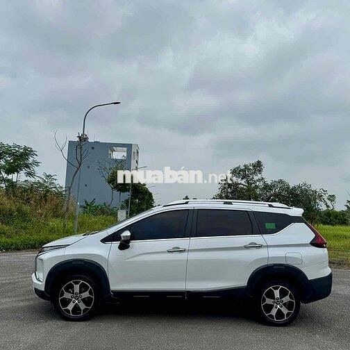 Mitsubishi Xpander Cross 2022 AT 5v