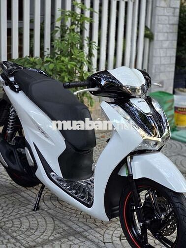 Honda SH Sport 2024 Trắng đen