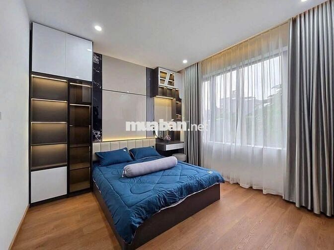 Cắt lỗ bán nhà 3 lầu ở TP. Bình Dương( cũ)  DT 178m2 giảm 250 triệu 
