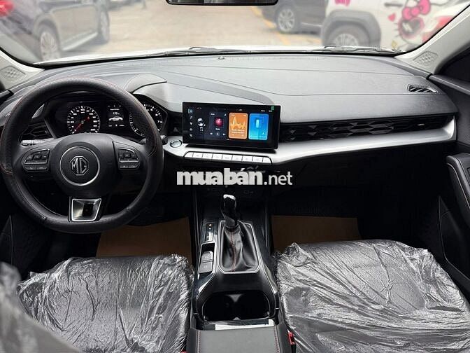 MG5 STD 1.5 AT 2024 Trắng