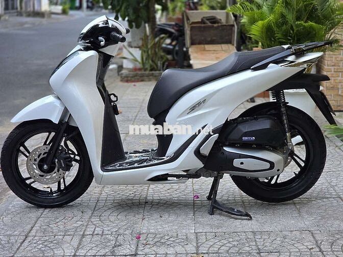 Honda SH Sport Cao cấp Trắng đen