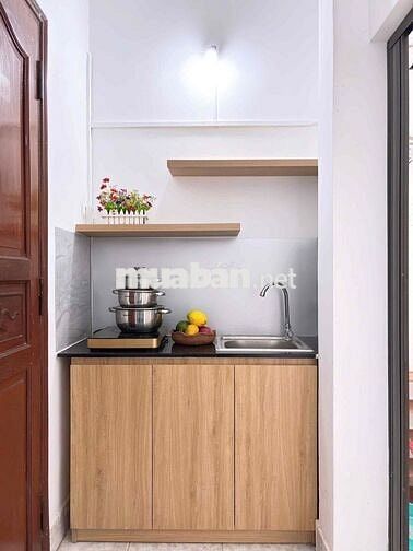 CHDV SANG - XỊN - MỊN TÁCH BẾP GIÁ SIÊU HƠI GẦN NGAY ĐẦM SEN