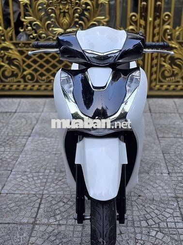 Honda SH Sport Cao cấp Trắng đen