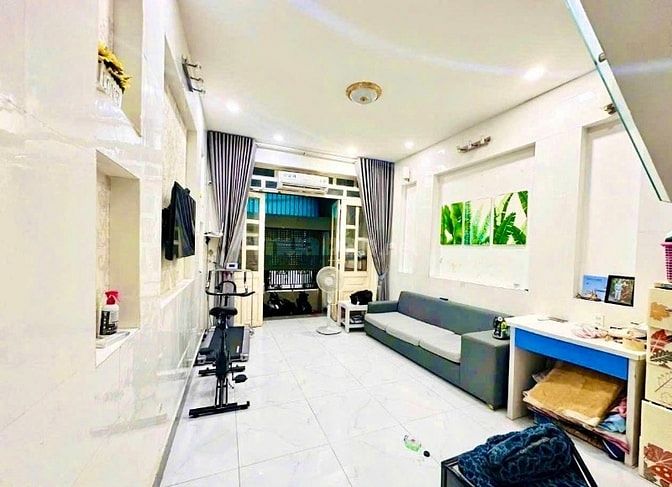 CHỈ CÓ 1 CĂN DUY NHẤT , NHÀ QUẬN 3 GIÁ SIÊU MỀM CHỈ DƯỚI 3 TỶ
