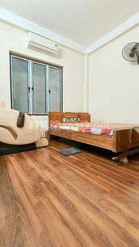 Bán nhà 5 tầng 43 m2 ngõ 109 Quan Nhân 