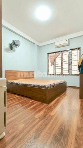 Bán nhà 5 tầng 43 m2 ngõ 109 Quan Nhân 