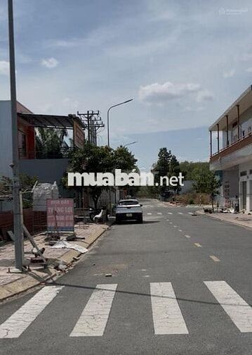 Lô đất 100m2 đường N2 sách đẹp giá chỉ 1,52 tỷ