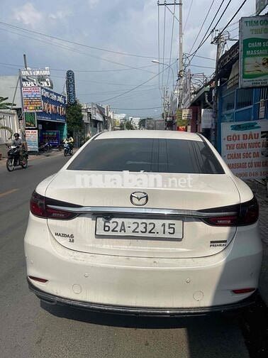 Mazda 6 2.5 Premium Trắng