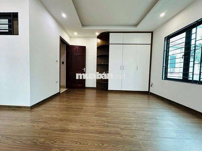 NHÀ ĐƠN LẬP KIM CHUNG Ô TÔ ĐỖ CỬA