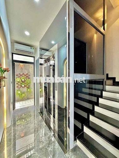 HẺM XE HƠI – HOÀNG HOA THÁM- P.6- BÌNH THẠNH- 66M2- TIỆN XÂY MỚI- GIÁ