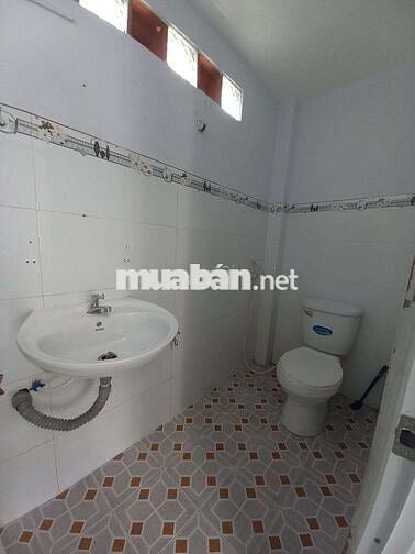 Bán nhà đất thổ cư sổ hồng chung