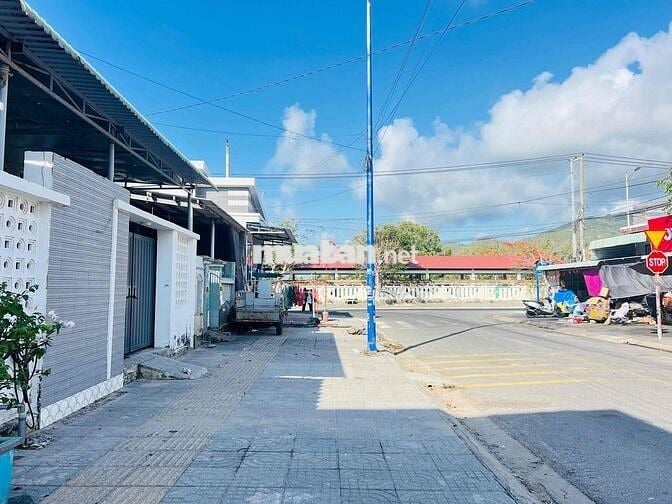 SIÊU RẺ ĐẸP CÁCH BIỂN 400M - TÁI ĐỊNH CƯ PHƯỚC HẢI - MẶT TIỀN TRẦN QUÝ