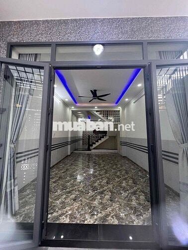 NHÀ HẺM XE HƠI LÊ ĐỨC THỌ GẦN CHỢ AN NHƠN- 4 PHÒNG NGỦ SẠCH MỚI