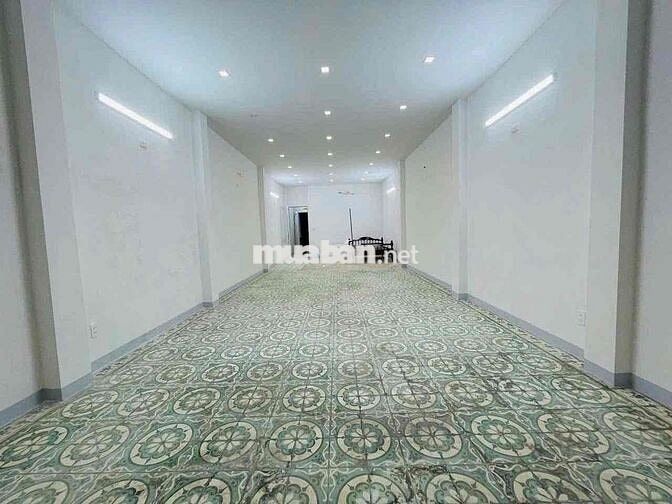 🇻🇳 Cho thuê nhà 3 tầng đường : Trần Quốc Toản , Hải Châu - 38 Triệu