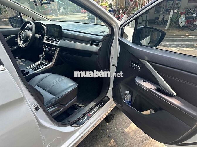 Mitsubishi Xpander Premium 2023 Trắng 90000 km