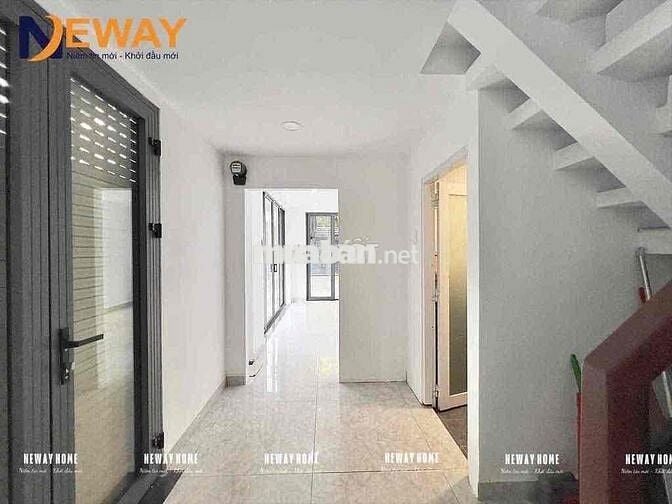 Mặt Bằng Kinh Doanh Căn Góc Đẹp, Rộng 40M2, Hẻm Rộng 8M, Kế Q5 Q1