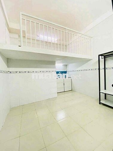 Căn hộ dịch vụ Full nội thất - Giờ giấc tự do