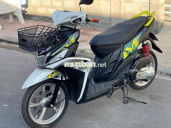 Yamaha Mio M3 2022 Trắng Đen Vàng