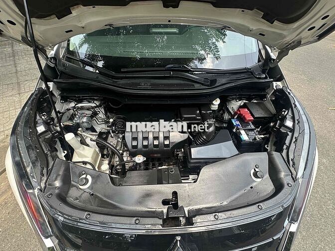 Mitsubishi Xpander Premium 2023 Trắng 90000 km