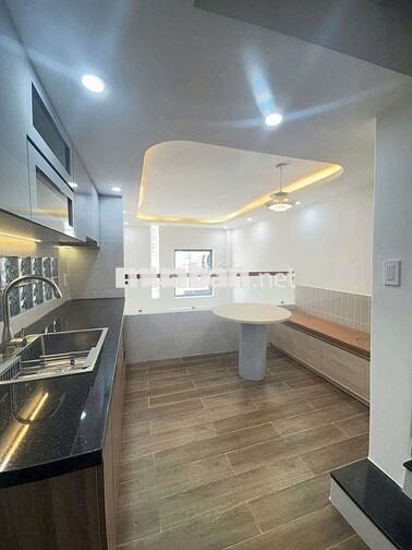 Cho thuê nguyên căn Mới Đẹp, 2pn rộng, có nội thất, Thống Nhất p11 GV 