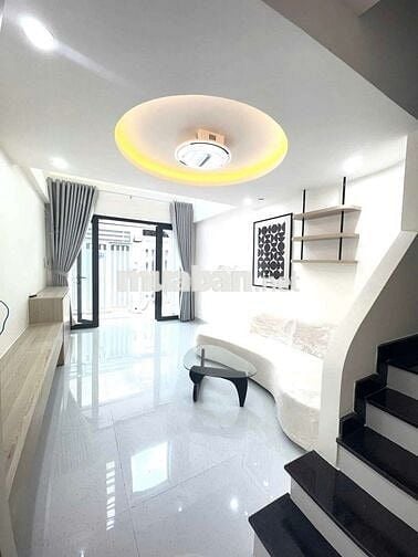 Cho thuê nguyên căn Mới Đẹp, 2pn rộng, có nội thất, Thống Nhất p11 GV 