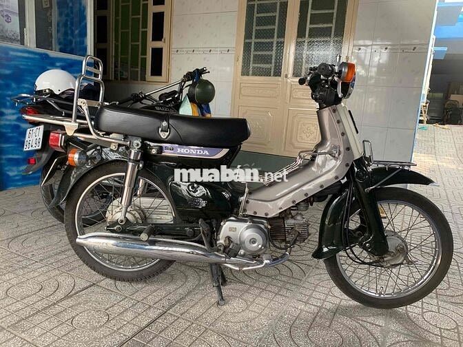 Honda Cub 90 Xanh rêu Cổ điển