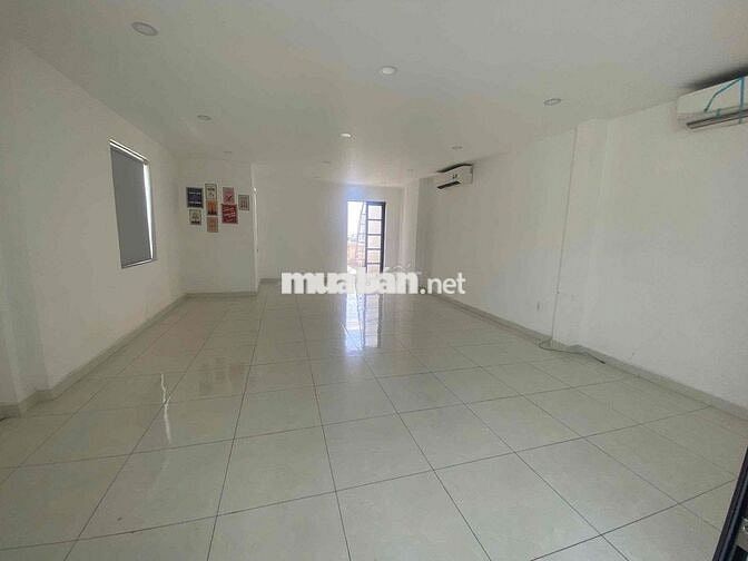 cho thuê tầng 4 cityland parkhills gò vấp làm văn phòng, bán hàng