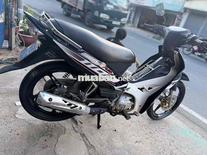 Yamaha Sirius 2015 Đen trắng đẹp keng zin êm