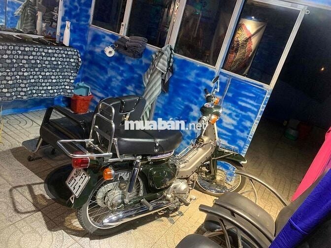Honda Cub 90 Xanh rêu Cổ điển