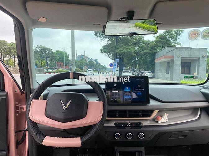 Xe điện VinFast VF3 2024 Hồng phấn
