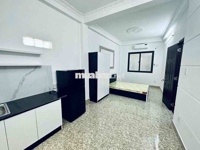 Chỉ: 9Tỷ900 (TL)  HXH Nguyễn Xí – CHDV 4 TẦNG – DÒNG TIỀN 35TR/THÁNG