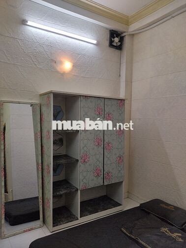 Phòng Máy Lạnh Gần Công Viên Lê Thị Riêng