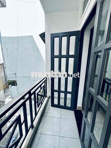 Chỉ: 9Tỷ900 (TL)  HXH Nguyễn Xí – CHDV 4 TẦNG – DÒNG TIỀN 35TR/THÁNG