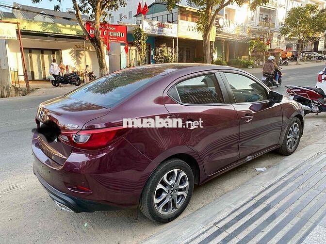 Mazda Mazda2 Premium 2018 Đỏ mận