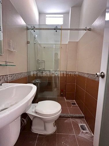 HÀNG HIẾM NHÀ GẦN KS PULLMAN Q1-117M² 4 TẦNG NHÀ MỚI-CHỈ 6 TỶ HƠN