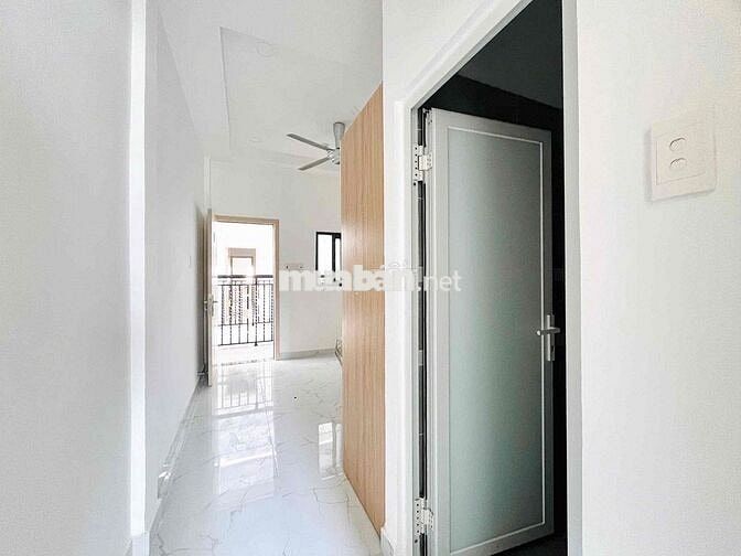 Siêu Phẩm CHDV 1 PN Tách Bếp Mới 100% - Có Sẵn Nội Thất Ngay Tên Lửa