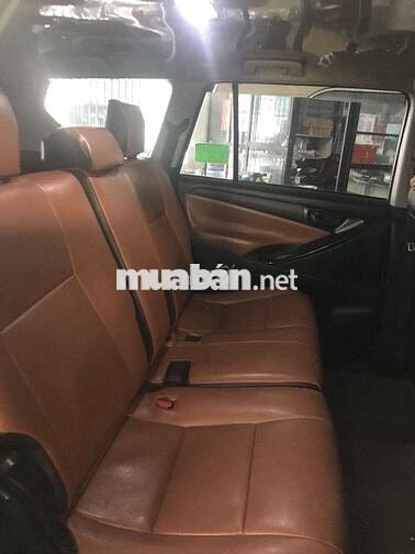 Toyota Innova 2018 Số sàn Bạc
