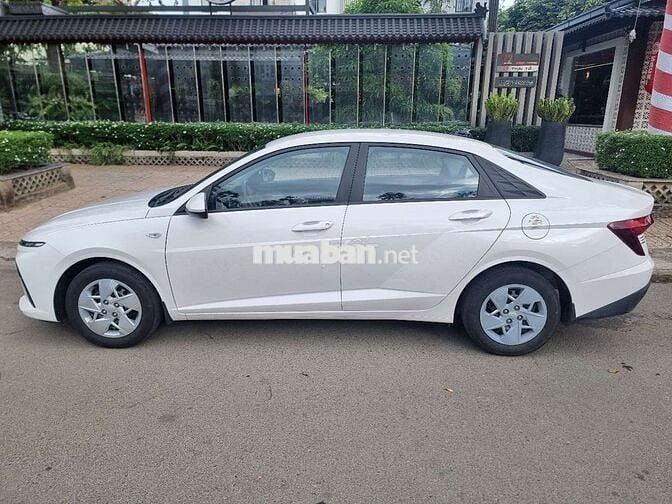 Hyundai Accent 2024 Trắng 42.000km