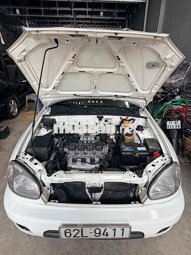 Daewoo Lanos Trắng Số sàn 5 chỗ