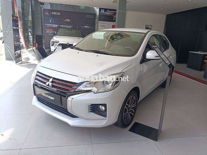 Attrage CVT Trắng Giá Sát