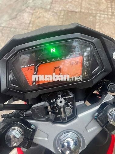 xe sonic 6000 km sơn zin vỏ theo xe