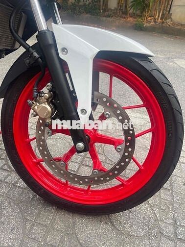 xe sonic 6000 km sơn zin vỏ theo xe