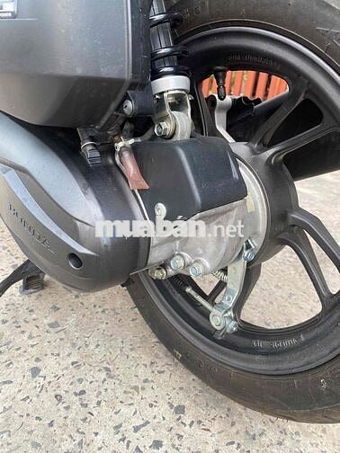 Honda Vario 125 Đỏ Đen 500 km
