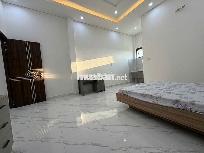 Chính chủ cần bán gấp nhà phố sổ sẵn giá rẻ
