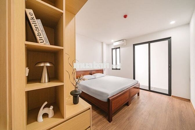3PN - 115 m2 - mặt hồ Bồ Đề - Long Biên - 15 tr
