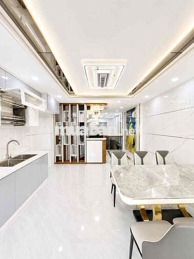 Đ,8M Thông-Vị trí KD-1/ sát Măth tiền-5 Tầng-4x14-Nhỉnh 6ty