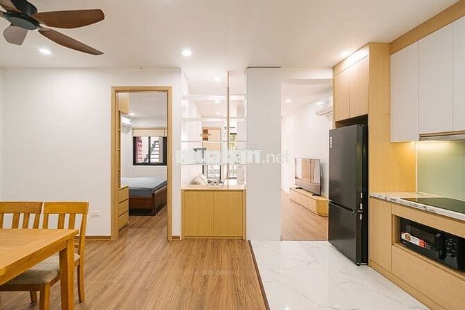 3PN - 115 m2 - mặt hồ Bồ Đề - Long Biên - 15 tr